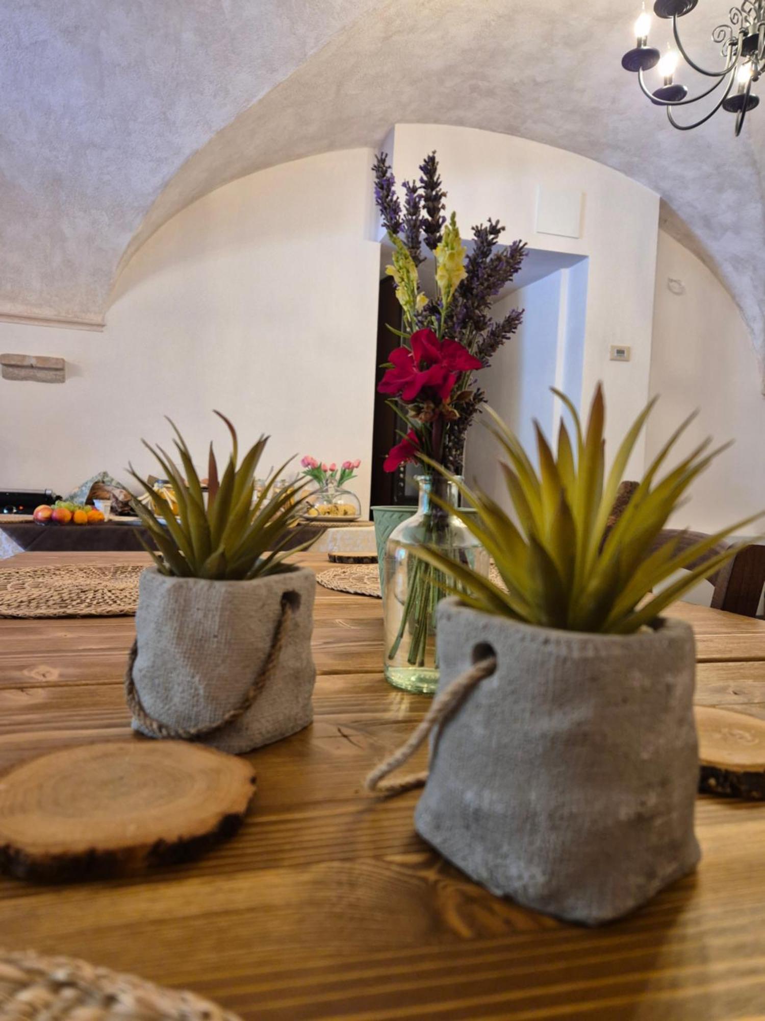 Dimora Dei Baldi - Rooms & Relax Fagnano Alto ภายนอก รูปภาพ